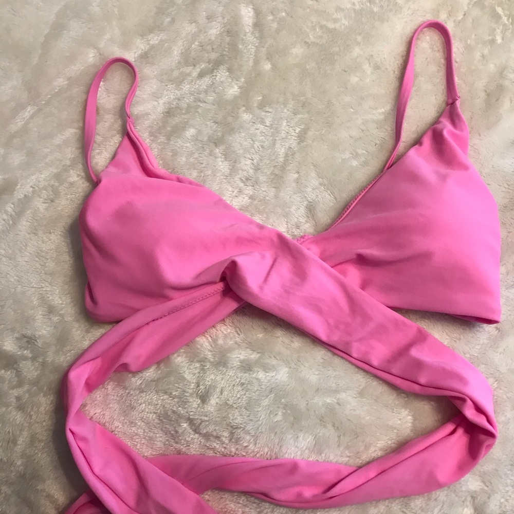 ***Aerie Wrap Bikini Top